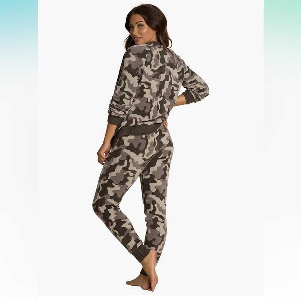 Barefoot Dreams CozyChic Ultra Lite Pants - Black and Gray - Picture 3 of 6